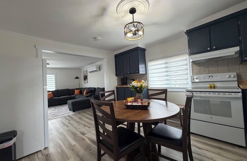 Terra Nova House | Water View and 15 minutes away from most popular attractions.