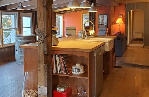 Entrelacs Ski Chalet | Waterfront Cottage - Outdoor Lovers!