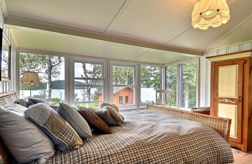 Entrelacs Ski Chalet | Waterfront Cottage - Outdoor Lovers!