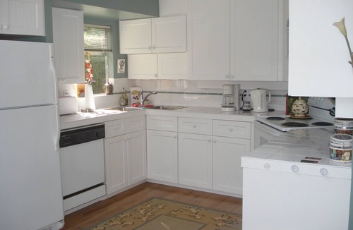 Sandy Hook House | Waterfront Vacation Home -only for longer term stays(please contact for details)