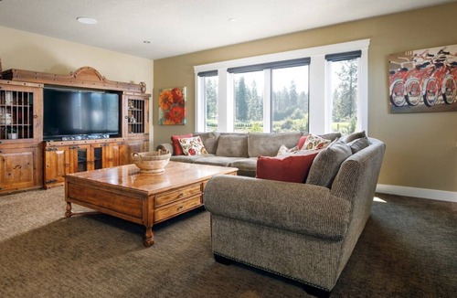 Southeast Kelowna House | Welcome to our exceptional vacation rental property located in the heart of Kelowna