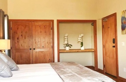 Okanagan-Similkameen House | Wesbert Winery & Guest Suites
