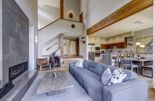 Whistler Ski Chalet | Whistler Luxury Family Home