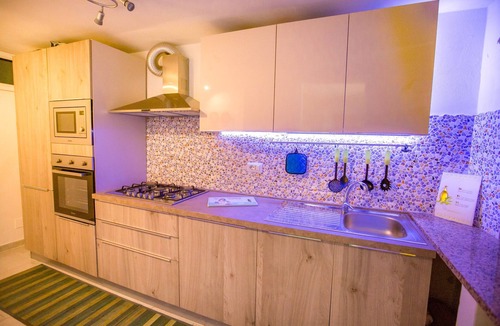 Pollina Apartment | White House "Rais Gerbi" apartment "Gerbi" in sea villa near Cefalù