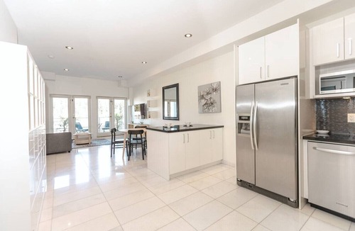 Regional District of Nanaimo Apartment | Windy Sails Marina View Condo