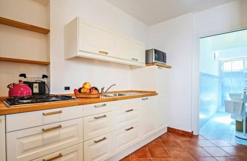 Marchesana Apartment | Wohnung 'Ancora Bianca' mit Grill by Interhome
