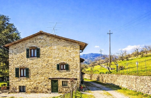 Starda Villa | Wonderful private villa for 5 people with WIFI, TV, patio, pets allowed and panoramic view