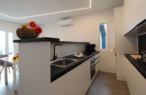 Venegazzu Villa | Wonderful private villa for 11 people with WIFI, private pool, A/C, terrace and pets allowed