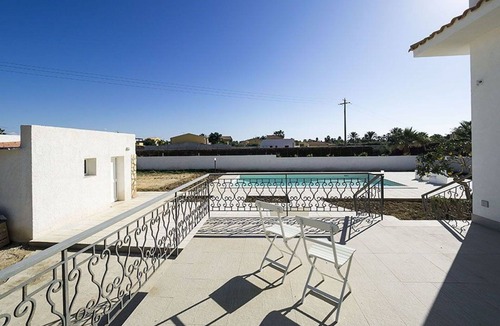 Marsala Villa | Wonderful private villa for 6 guests with A/C, WIFI, private pool, TV and terrace