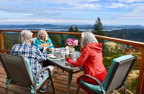Salt Spring Island House | World Peace House Salt Spring Island OceanMountainViews formerly Majestic View