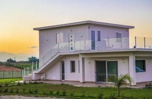 Partinico Apartment | Yellow Sun