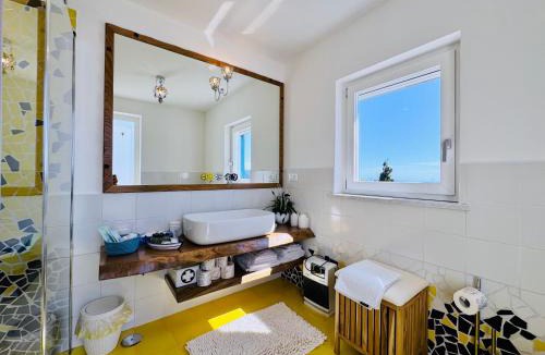 Nocelle House | YourHome - White House Giò