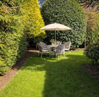 Kerrisdale House | YVR Gateway Homestay Vancouver