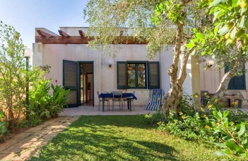 Marsala Apartment | ZEcamping 3 étoiles pataugeoire bien-être locatif TV BBQ clim 30m2 4 pers