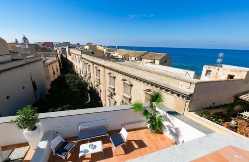 Trapani City Centre Hotel | ZIBIBBO SUITES & ROOMS - Aparthotel in Centro Storico a Trapani
