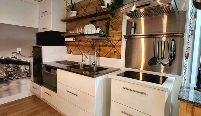 1 - BR Travellers Basement Suite.NO Cleaning fee, Sumas Mountain Rd,Abbotsford