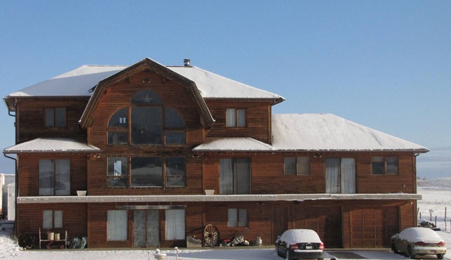 15 minutes from Waterton, family reunions, petting farm, horse & wagon rides,
