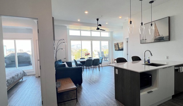 ⭐️ 180°⛰️ Mt. View Penthouse 🌟 Huge Balcony 3 🛏 2 🛁 2 Parkings