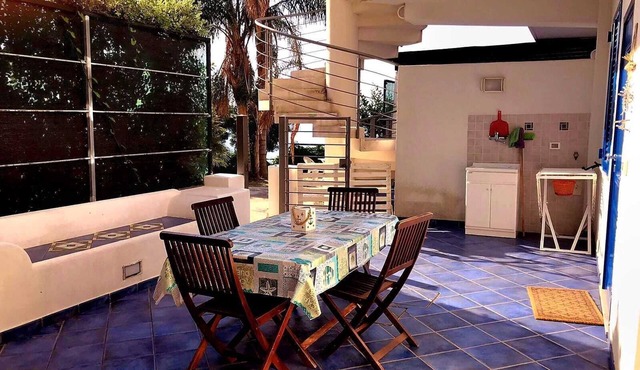 2-room apartment garden side with big terrace only 3 min from the beach