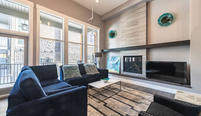 2850SQF ALL NEW STUNNING MOUNTAIN VIEW TOWNHOUSE #10: 4BR+4.5BTH FOR 12 NEAR ALL
