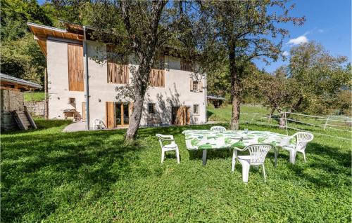 3 Bedroom Awesome Home In Ledro