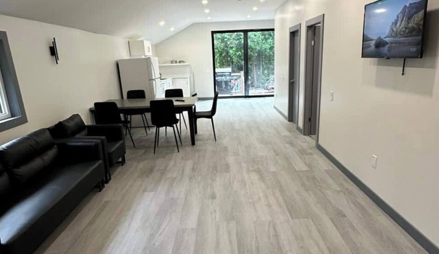 4 Bedroom Cottage #1: Innisfil Resort