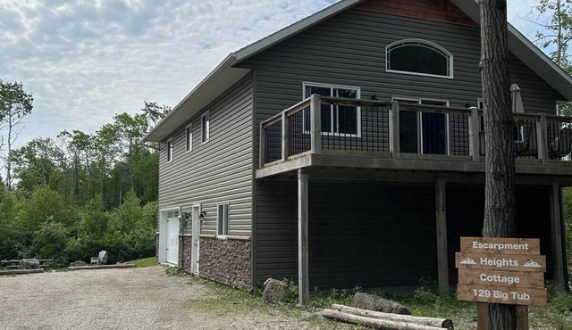 4 Bedroom Cottage- 129 Big Tub Rd