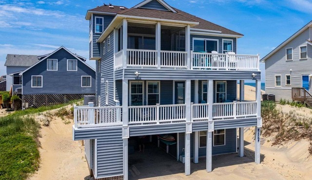 471 Semi-Ocean Front w/Hot Tub & Gorgeous Views
