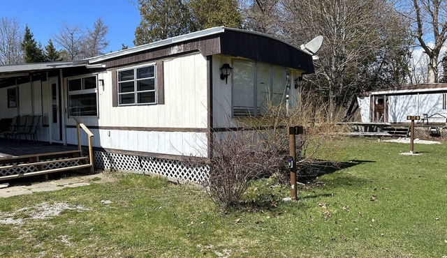 #7 Classic modular home with covered porch