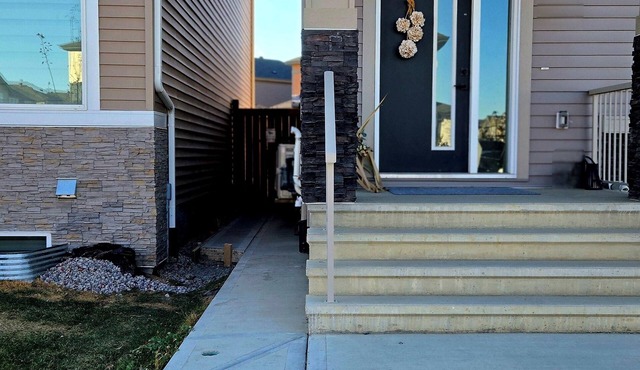 80's Hollywood Hideway/2BR pet-friendly