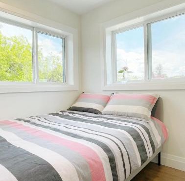 A Beautiful, cozy second floor room for staying