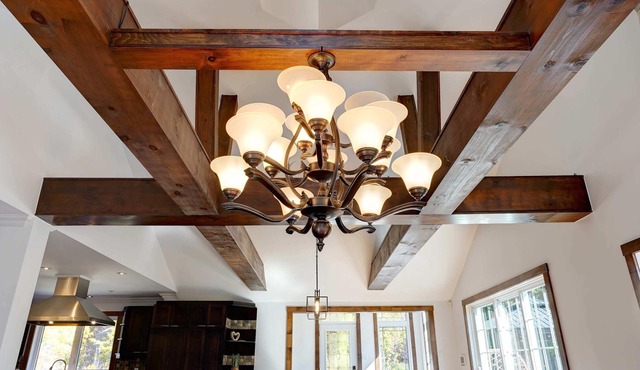 Absolute luxury by the lake | Chateau Val-des-Lacs
