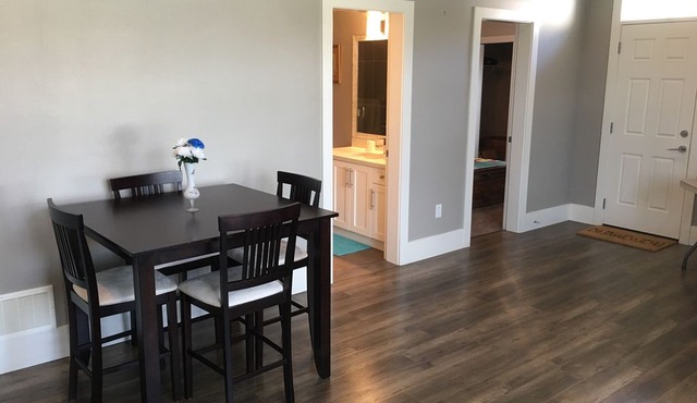 Air Conditioned Gorgeous and Clean 1 Bed Room Suite
