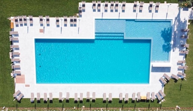 Aldero Hotel