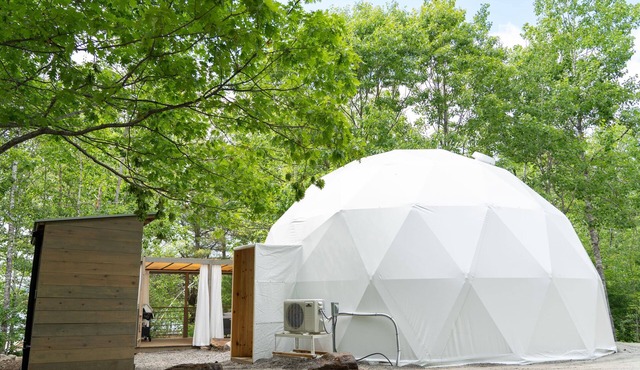 Algonquin's Edge Resort | Dome 4