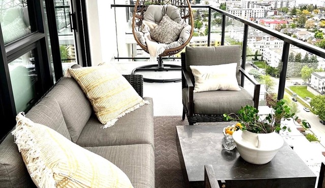 An exquisitely designed penthouse on 24th floor with breathtaking views.