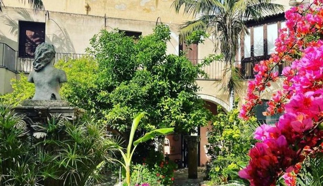 Antica Corte delle Ninfee, Historical Private Villa