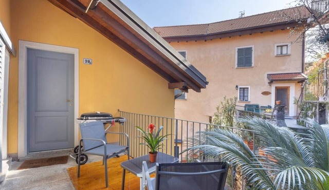 Apartment 'Casa Valy' with Lake View, Wi-Fi and Air Conditioning