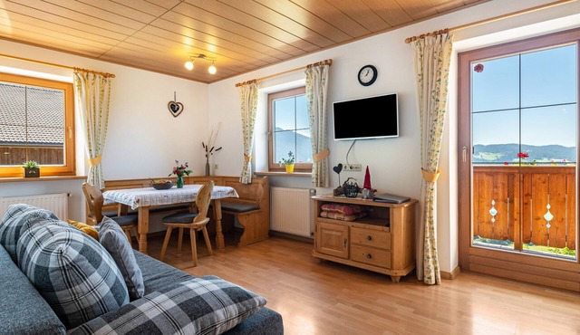 Apartment "Mongaduierhof Panorama" with Mountain View, Shared Garden and Wi-Fi