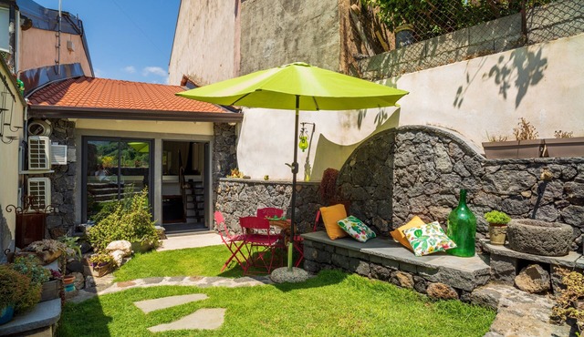 Apartment 'Sikelia Relais 2' with Mountain View, Wi-Fi and Air Conditioning