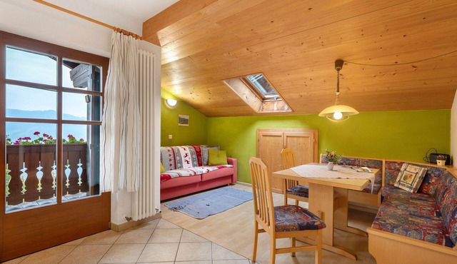 Apartment 'Stampferhof Aicha' with Mountain View, Shared Terrace and Wi-Fi