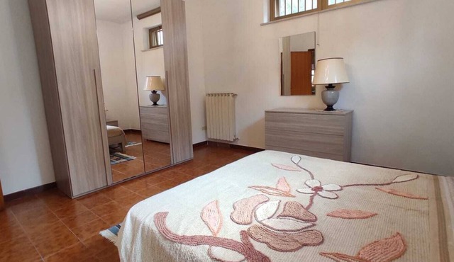 Apartment with garden