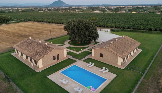 Apartments with pool between Nature and Relaxation in the heart of Tuscia