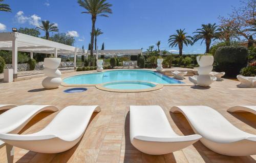 Awesome Home In Partinico With Swimming Pool