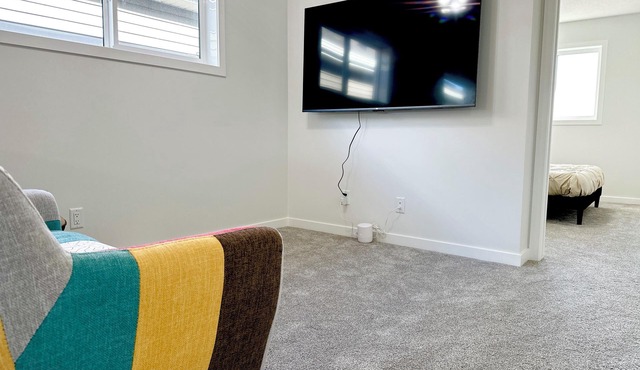 Banff Access, Netflix, Xbox, and WiFi for 10 guest