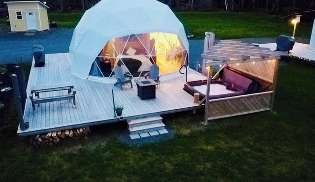 Beachcomber Dome Accommodations