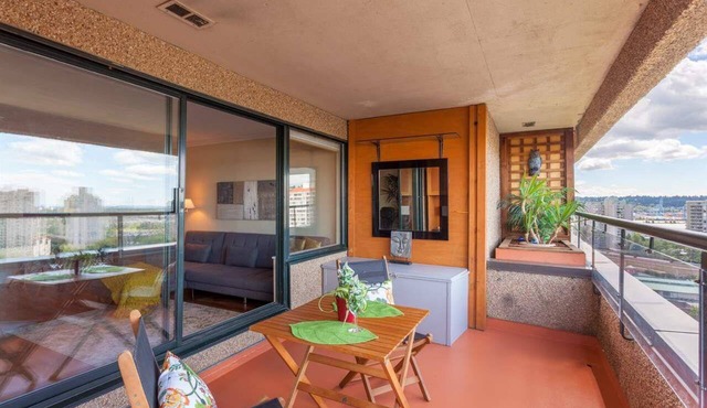 Beautiful 1 bedroom with Breathtaking views