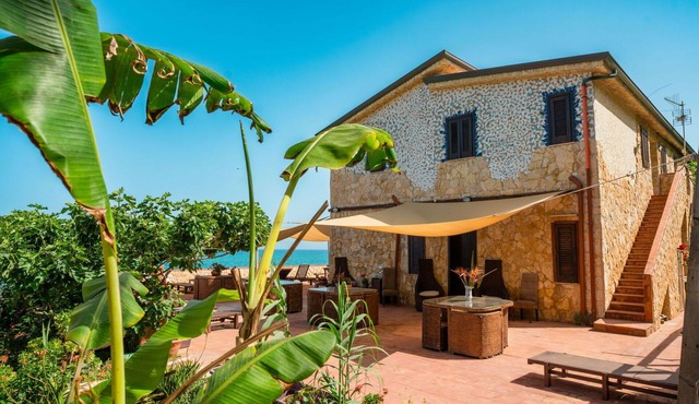 Beautiful apartment for 4 people with WIFI and TV