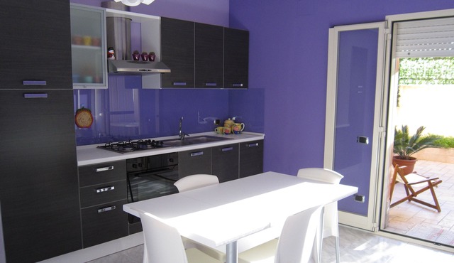 Beautiful apartments in the CENTER and near the SEA. Balconies, parking, Wi-Fi