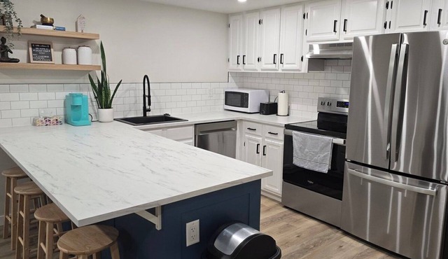 Beautiful, bright, private basement suite. Cozy home away from home!